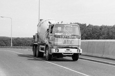 PHOTO AMEY ROADSTONE LEYLAND