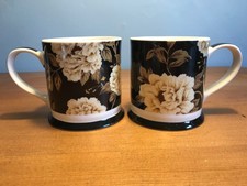 Queen's Sanderson English Fine