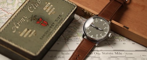 Military inspired 44mm - military, hand