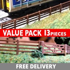 OO Gauge Fencing & Gates Model