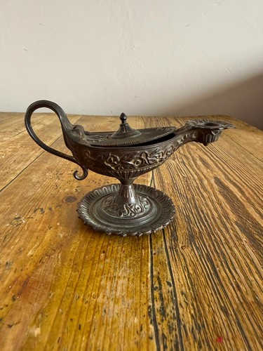 Vintage aladdin genie - aladdin,