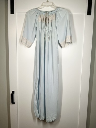Vintage lace negligee - vintage,