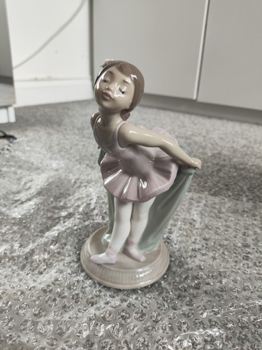 Lladró handcrafted porcelain - lladró,