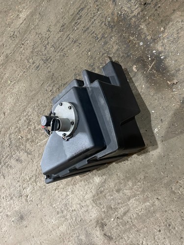 107 4513 plastic hydraulic oil - plastic,