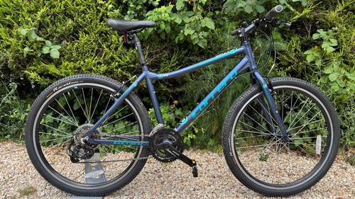 Carrera axle hybrid bike - 18",