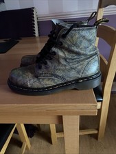 Dr Martens Camouflage Green