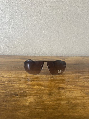 Man guess sunglasses - g,