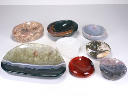 Polished crystal bowls - 8,
