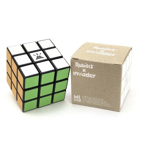 Rubik space invader cube - space,