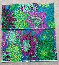 PJ41 Green Japanese Chrysanthemum, Philip Jacobs, Kaffe Fassett Classics