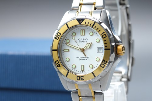 Casio quartz gold divers 33mm - casio,