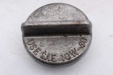 Filler neck lid closure