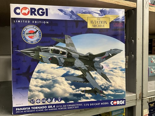 Corgi aa33619 panavia - panavia, tornado