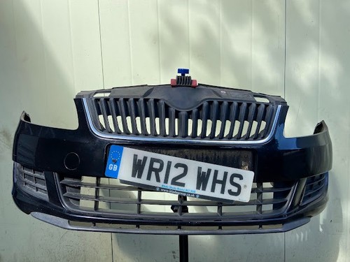 2012 skoda fabia mk2 - fabia, front