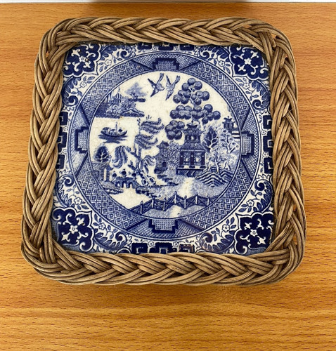 Vintage willow pattern - pattern, square