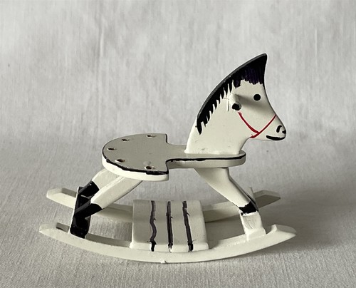 Vintage painted wood wooden - painted,