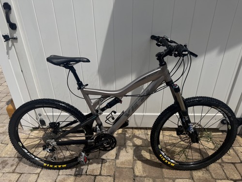 Yeti 575 rare - 575,