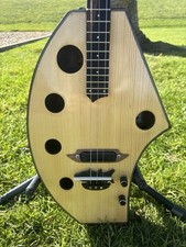 The Shark!  A Fine 3 String