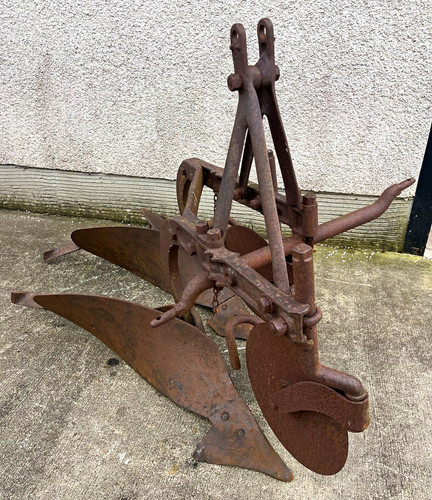 Ford ferguson tractor furrow - tractor, 2