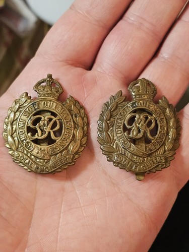 Ww2 royal engineer cap badges - ww2,