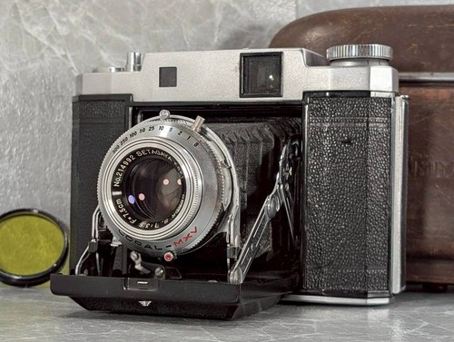 Lens near mint mamiya - [lens, mint]