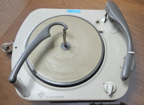 Vintage telefunken turntable - vintage,