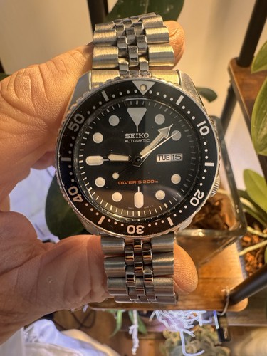 Seiko skx007 black diver watch - skx007,