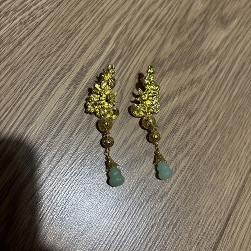 Chinese style gold tone - chinese,