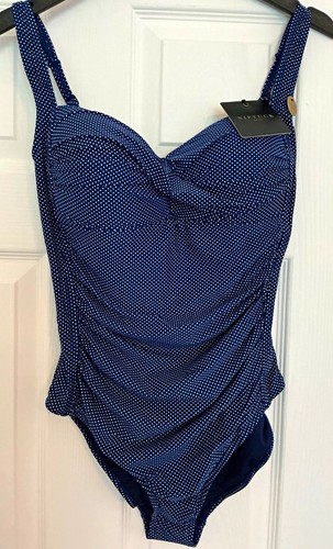 Nip tuck swim blue white - tuck, polka