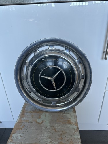 Vintage mercedes hub cap - mercedes, 15”