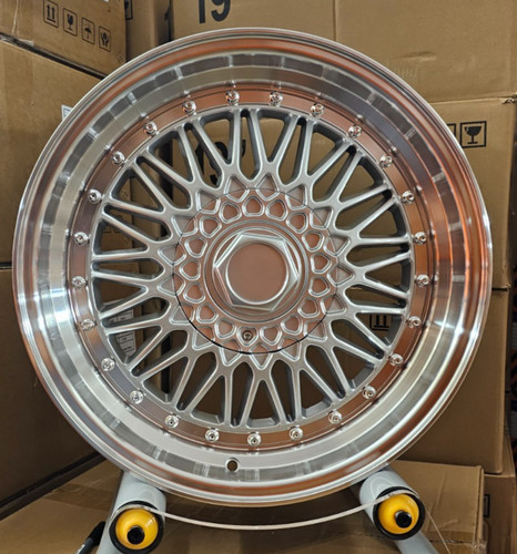 Bbs style 4x100 114 3 - 17, 4x100/114.3