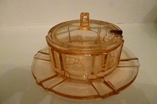 Art Deco Pink Pressed Glass Circular Lidded BUTTER/ PRESERVE DISH - VGC