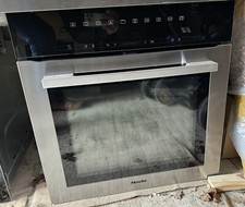 Miele H7364BP Single Oven -Wifi And pyrolytic Cleaning- Clear steel. RRP £2050