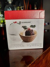 La Creuset Christmas Pudding