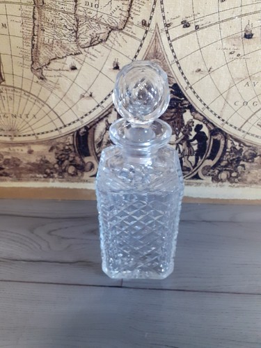 Cavan decanter crystal cut - decanter,