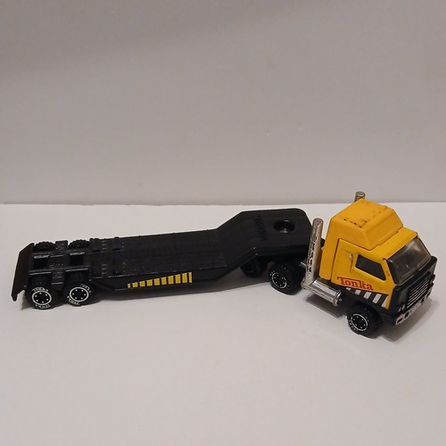 Tonka toys truck lorry - toys,