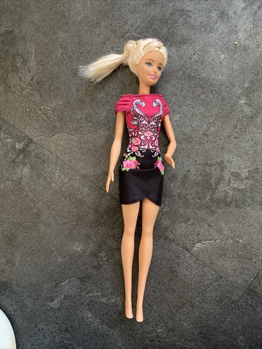 Barbie mattel doll 2013 vgc - barbie,
