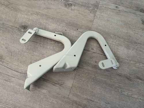 Triumph tr6 tr5 - boot, hinges