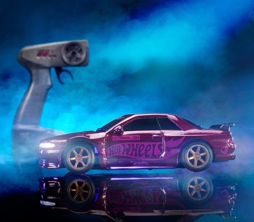 Hotwheel nissan skyline - hotwheel, 1/64
