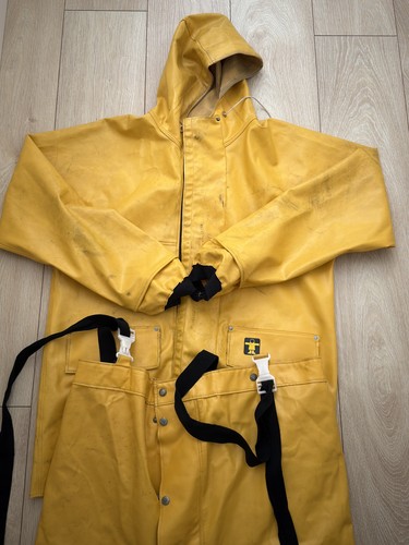 Guy cotten rubber suit rain - guy,