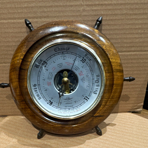 Ship wheel style - style, aneroid