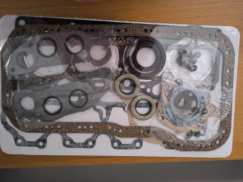Complete engine series gasket