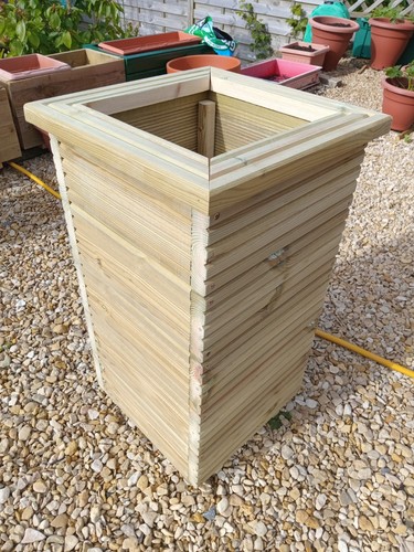 Large tall decking - large, planter