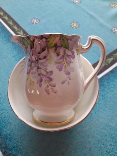 Vintage royal standard - vintage,