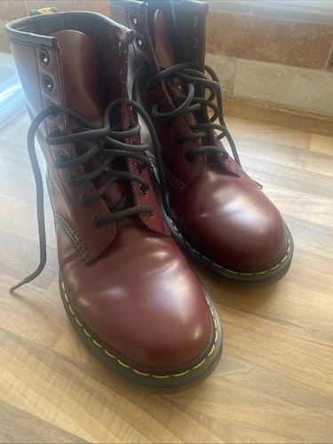 Martens oxblood hole - oxblood,