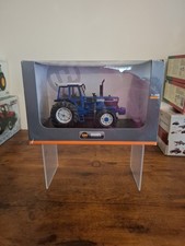 Universal Hobbies Ford 8830