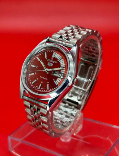 Vintage seiko sports red - 5,