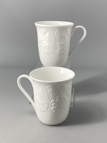 Wedgwood rare strawberry - rare, &