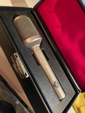 Neumann KM86i