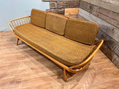 Stunning mid century vintage - stunning,